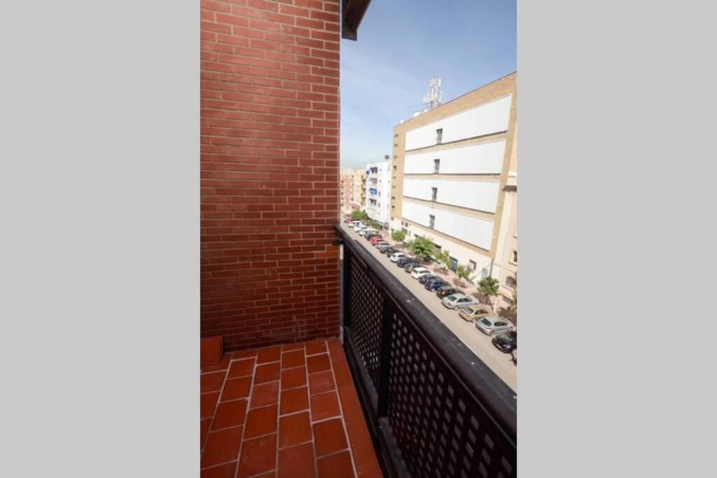 Apartamento Completo - Centro De Algeciras Luaran gambar