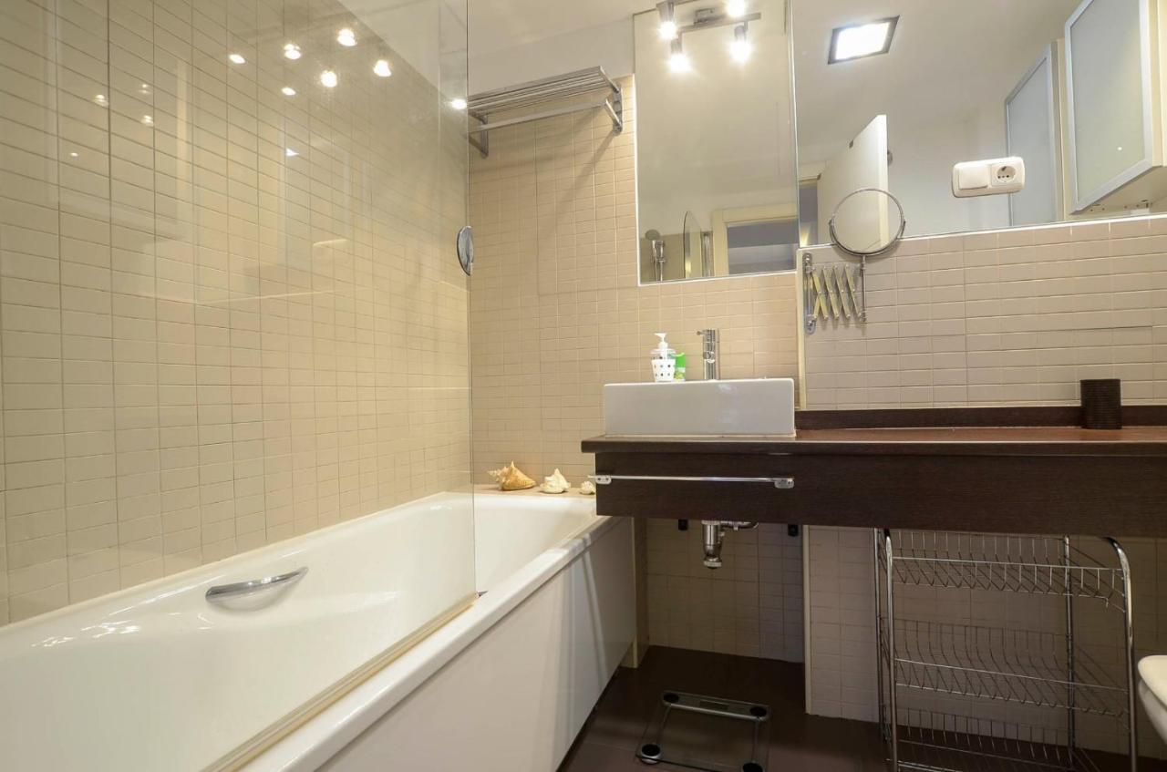 Apartamento Completo - Centro De Algeciras Luaran gambar